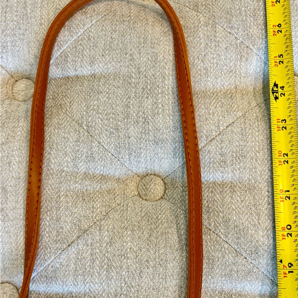 Summer Pink Round Rattan Bamboo Sustainable Textile Crossbody Bag - Picture 12 of 13